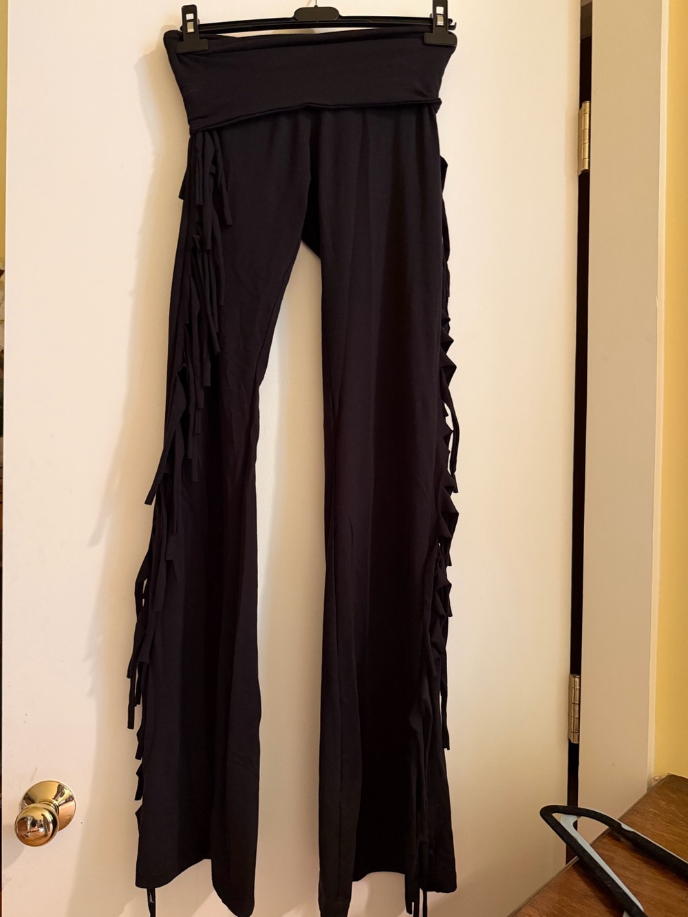 Viral Vaneta1996 Fringe Yoga pants